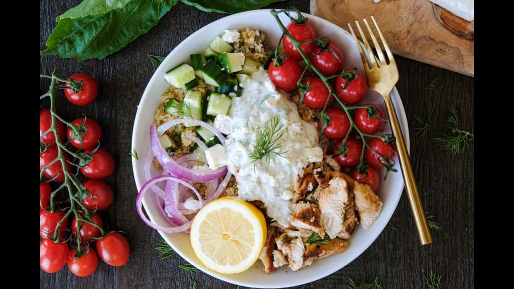 Chicken and Quinoa Bowl with Lemony Greek Yogurt Sauce