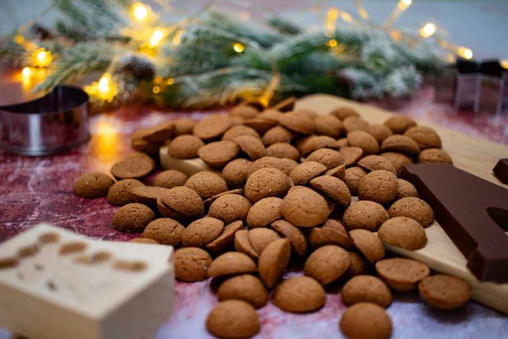Worldwide Winter Holiday Food Traditions
